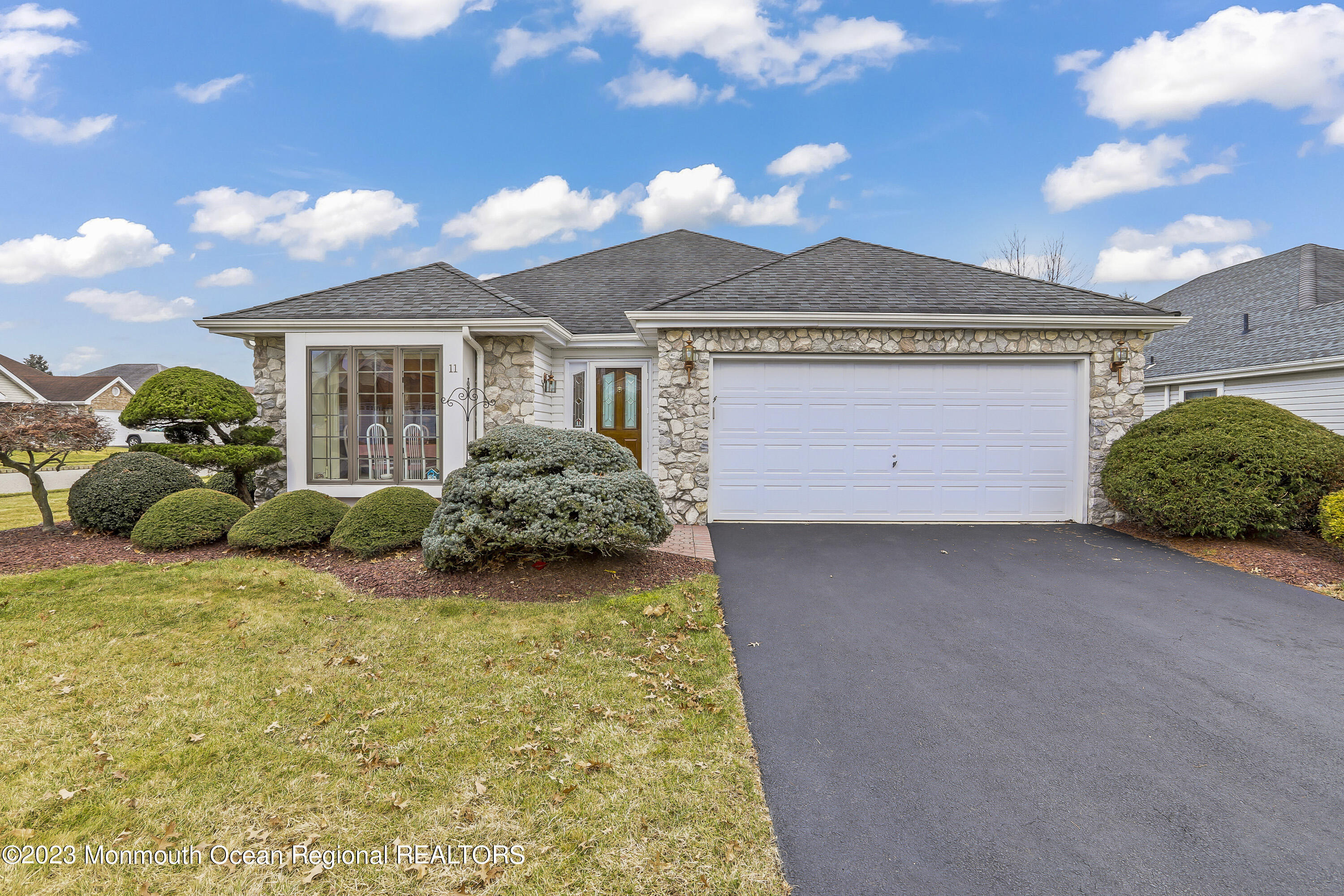 11 Benchley Dr, Marlboro Township, NJ 07746 MLS 22300892 Coldwell Banker