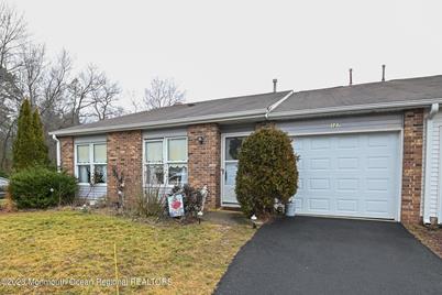 127 Maplecrest Drive, Lakewood, NJ 08701 - Photo 1