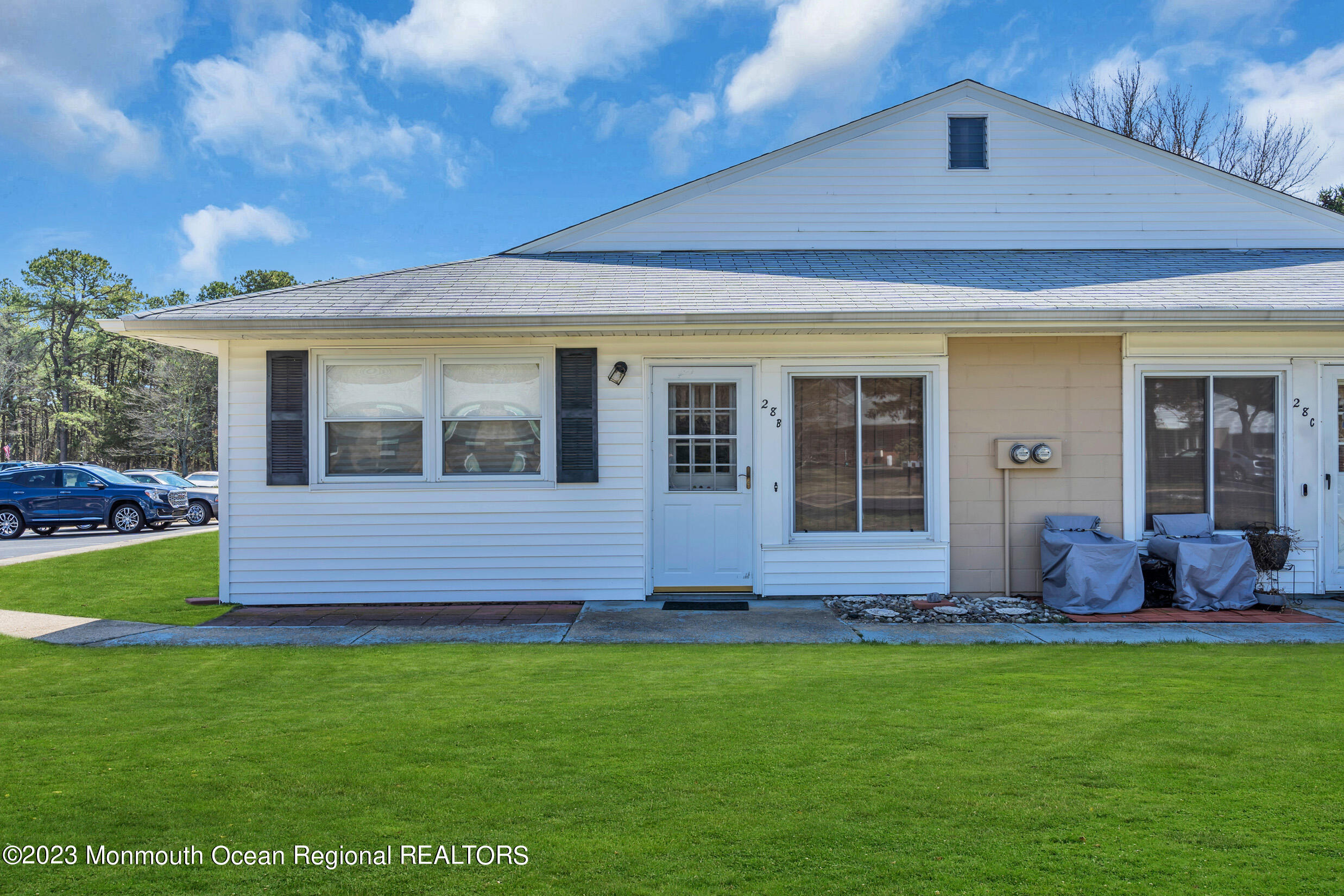 28 Brooks Ct B, Whiting, NJ 08759 MLS 22308891 Coldwell Banker