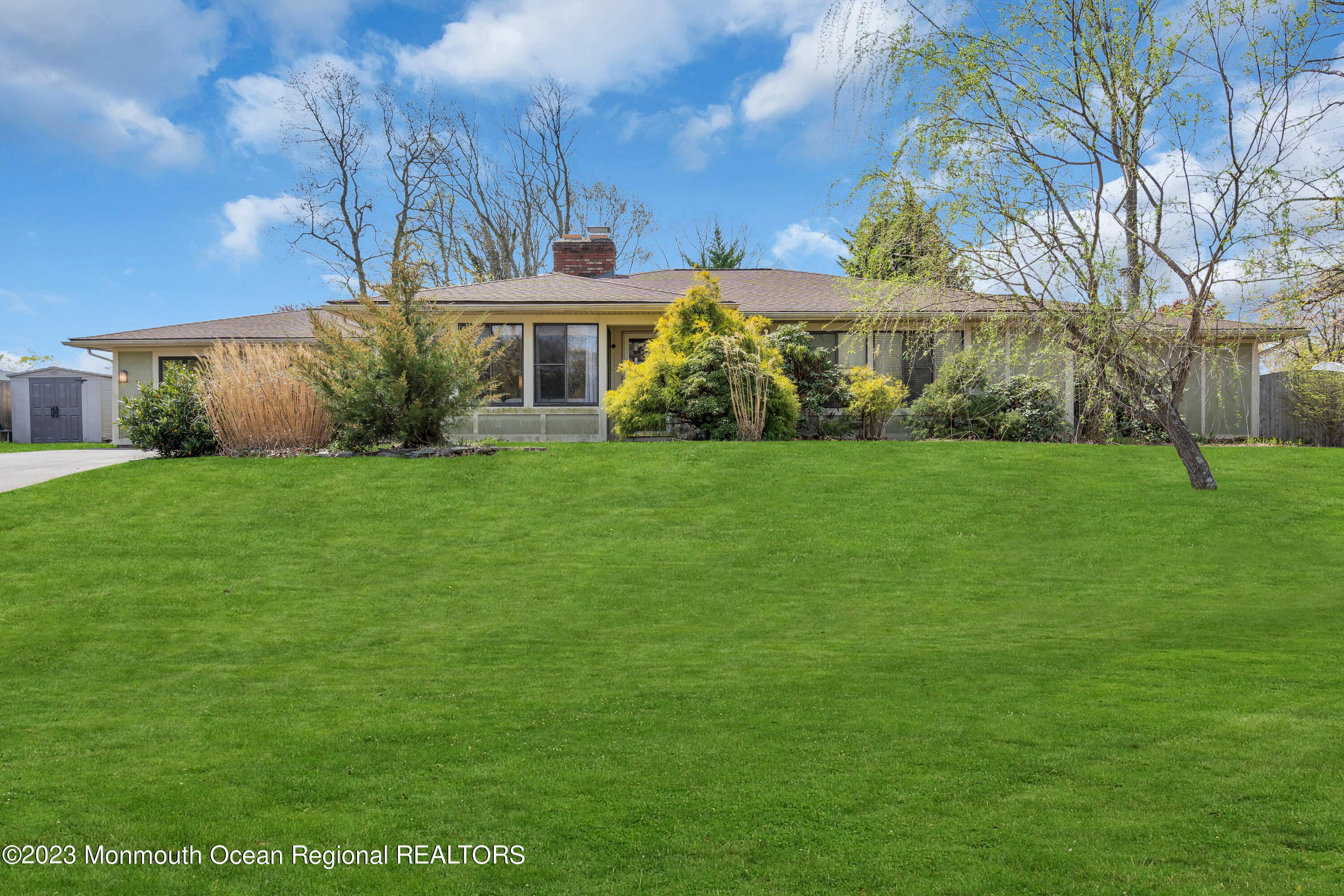 10 Chippewa Rd, Toms River Township, NJ 08753 MLS 22309875 Coldwell