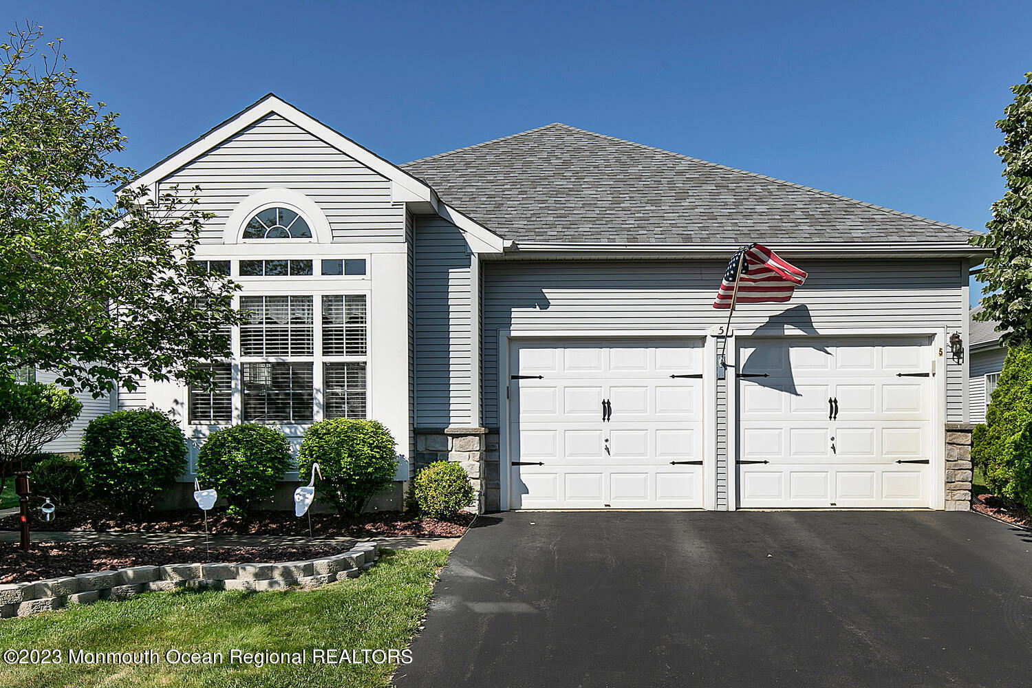 5 Rochford Dr, Manchester Township, NJ 08759 MLS 22314308 Coldwell