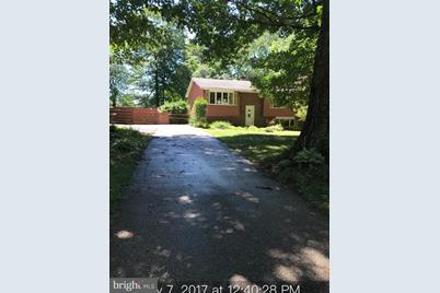 3689 Clydesdale Roadway - Photo 1