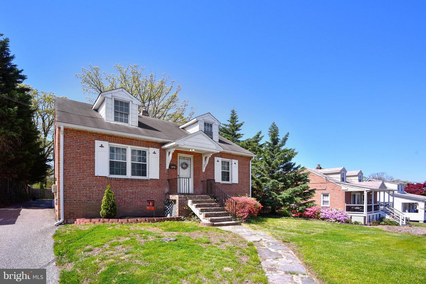 107 Charles Rd, Linthicum Heights, MD 21090 MLS 1000483882 Coldwell Banker