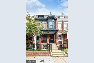 1406 Meridian Place NW #A - Photo 1
