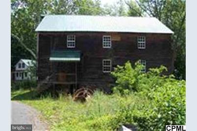 1001 Dellville Rd Duncannon Pa 17020 Mls 1003216335 Coldwell