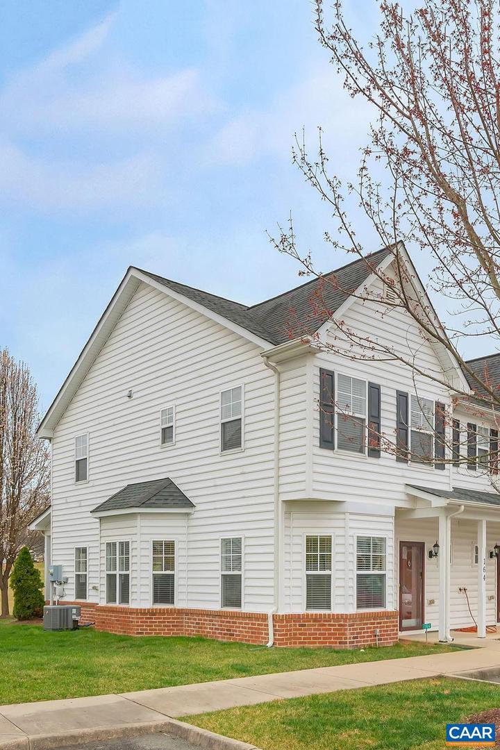 164 Villa Circle, Palmyra, VA 22963 MLS 639483 Coldwell Banker