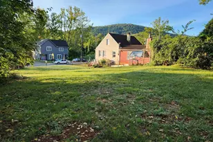 817 Nassau St, Charlottesville, VA 22902 - Photo 1