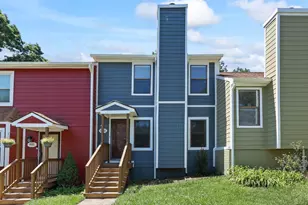 903 Stonehenge Rd, Charlottesville, VA 22901 - Photo 1