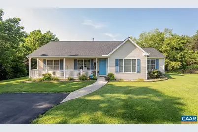 391 Hermitage Rd, Staunton, VA 24401 - Photo 1