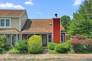 941 Warwick Ct, Charlottesville, VA 22901 - Photo 1