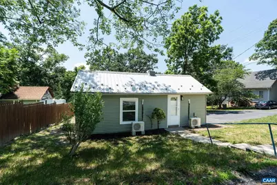 1805 Shenandoah Ave, Waynesboro, VA 22980 - Photo 1