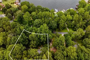 2011 S Lakeshore Dr, Louisa, VA 23093 - Photo 1