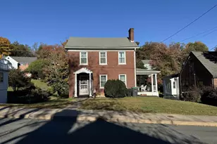 711 Cargil Ln, Charlottesville, VA 22902 - Photo 1