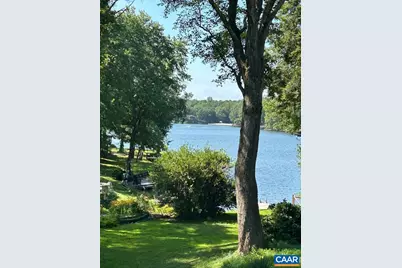 2 Pineknoll Cir, Palmyra, VA 22963 - Photo 1