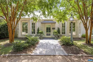 960 Locust Ave, Charlottesville, VA 22901 - Photo 1