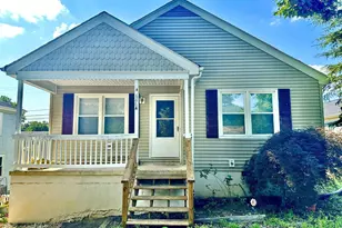 646 Delphine Ave, Waynesboro, VA 22980 - Photo 1