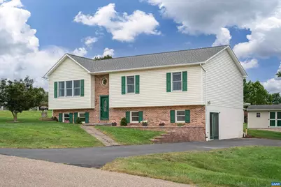 430 Quail Run Dr, Elkton, VA 22827 - Photo 1