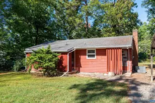 2302 Summit Rd, Charlottesville, VA 22901 - Photo 1