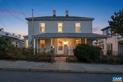 9 E Liberty St, Staunton, VA 24401 - Photo 1