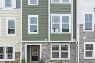 734 Park Ridge Dr, Crozet, VA 22932 - Photo 1