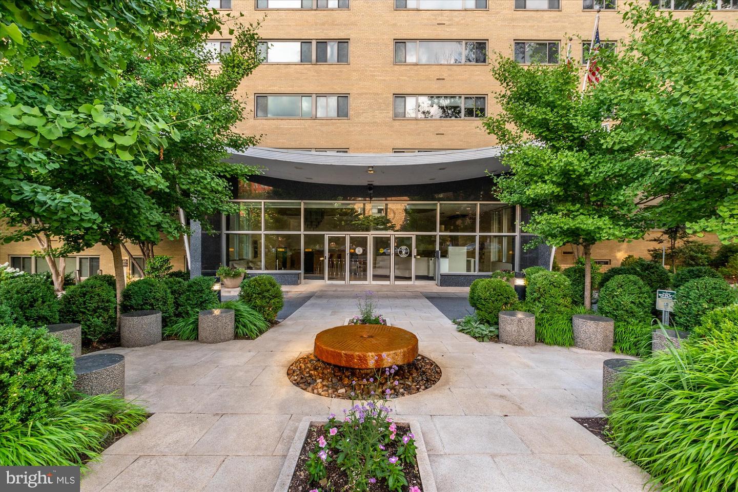 Courtyard Marriott 1900 Connecticut Ave Nw 4600 Connecticut Ave NW #720, Washington, DC 20008 - MLS DCDC2081668
