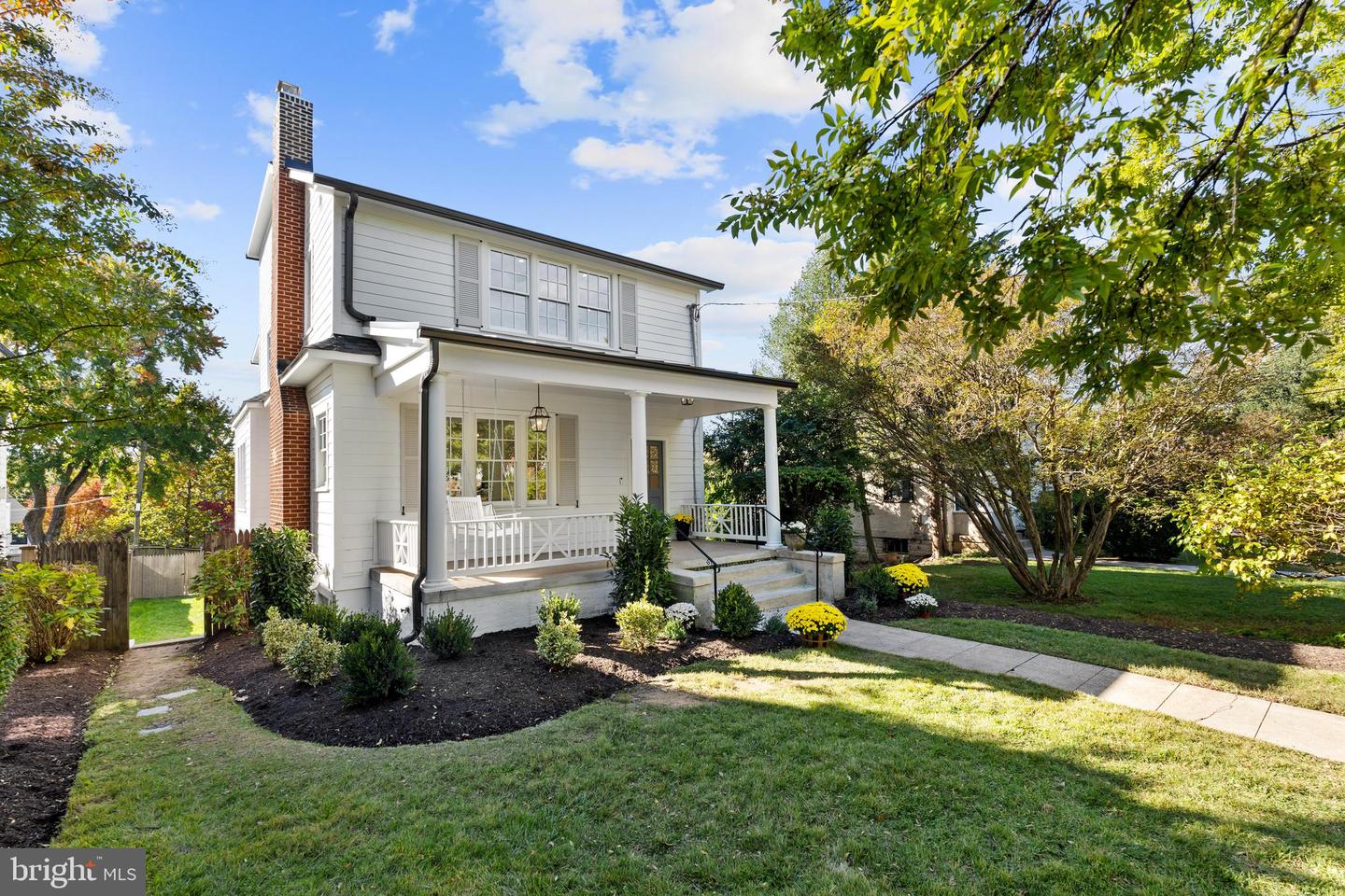 4420 Fessenden St NW, Washington, DC 20016 MLS DCDC2110252 Coldwell