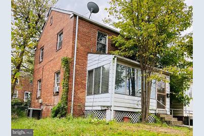1921 R Street SE, Washington, DC 20020 - Photo 1