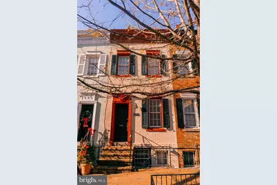 1064 30th Street NW, Washington, DC 20007 - Photo 1