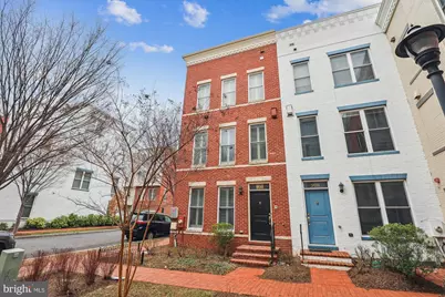 906 3rd Place SE, Washington, DC 20003 - Photo 1
