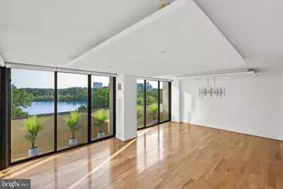 2700 Virginia Ave NW #811, Washington, DC 20037 - Photo 1