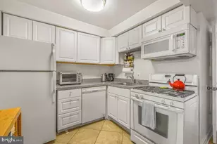 1633 D St SE, Washington, DC 20003 - Photo 1