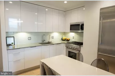 45 Sutton Square SW #1115, Washington, DC 20024 - Photo 1