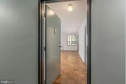1420 N Street NW #404, Washington, DC 20005 - Photo 1