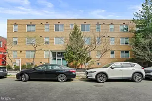 420 16th St SE, Washington, DC 20003 - Photo 1