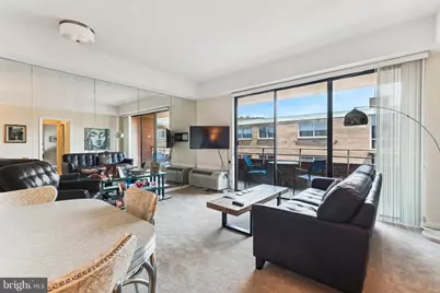 2141 P Street NW #1010, Washington, DC 20037 - Photo 1