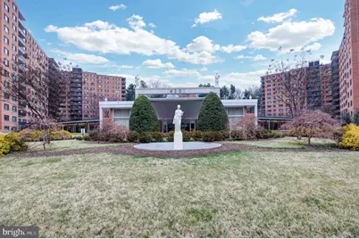 4201 Cathedral Avenue NW #511 E, Washington, DC 20016 - Photo 1