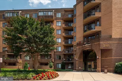 2111 Wisconsin Avenue NW #722, Washington, DC 20007 - Photo 1