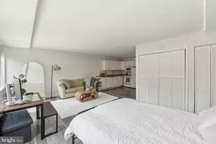 922 24th St NW, Washington, DC 20037 - Photo 1