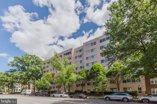 2829 Connecticut Ave NW, Washington, DC 20008 - Photo 1