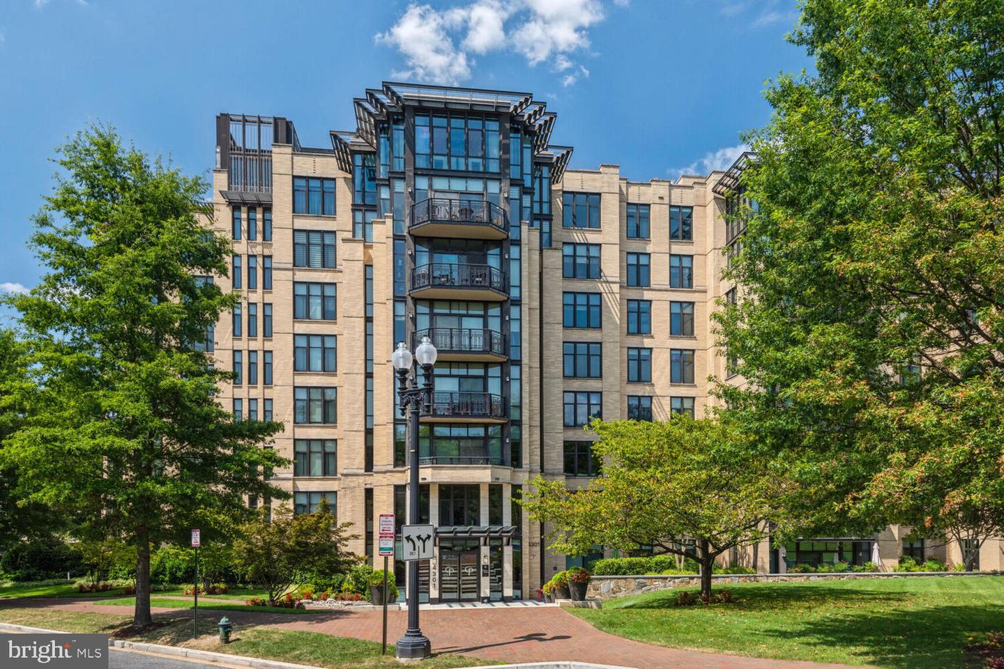 4301 Military Rd NW #504, Washington, DC 20015 - MLS DCDC2200930 ...