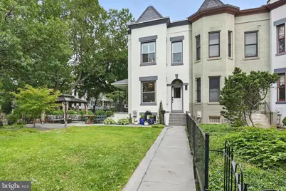 1387 North Carolina Avenue NE, Washington, DC 20002 - Photo 1