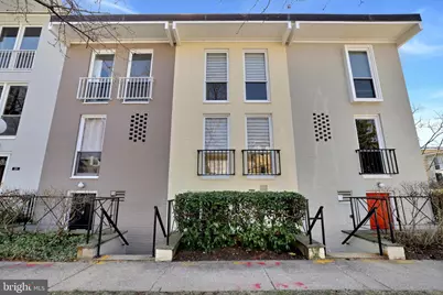 224 G Street SW #110, Washington, DC 20024 - Photo 1