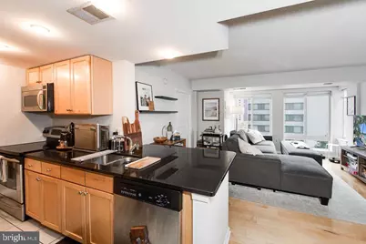 1225 13th Street NW #513, Washington, DC 20005 - Photo 1