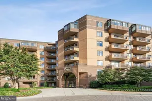 2111 Wisconsin Ave NW, Washington, DC 20007 - Photo 1