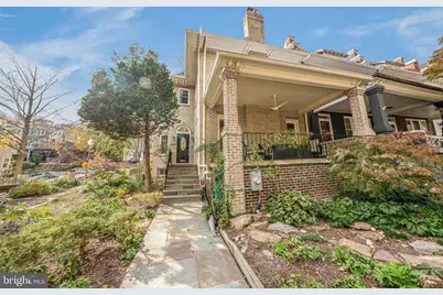 2202 Cathedral Avenue NW, Washington, DC 20008 - Photo 1