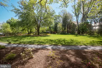 4600 Connecticut Avenue NW #929, Washington, DC 20008 - Photo 1