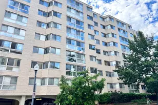 922 24th St NW, Washington, DC 20037 - Photo 1