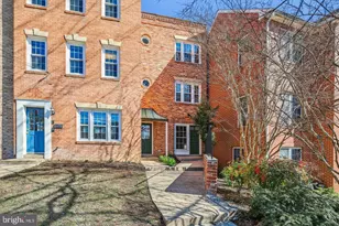 4427 MacArthur Blvd NW, Washington, DC 20007 - Photo 1