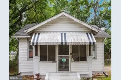 722 32nd Street SE, Washington, DC 20019 - Photo 1