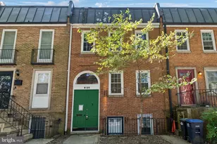 624 G St SW, Washington, DC 20024 - Photo 1